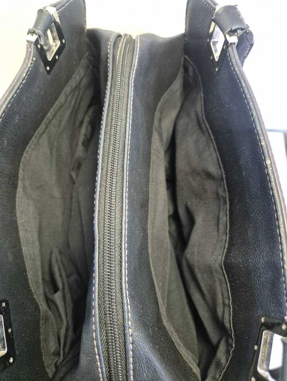 Liz Claiborne Black Leather Sholder Bag 3 Compartments Multiple Pockets!
